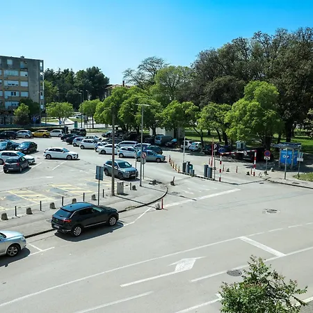 Apartamento Jadro One Bedroom *