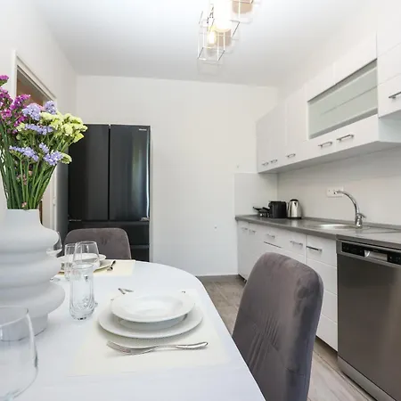 Apartman Jadro One Bedroom Zára