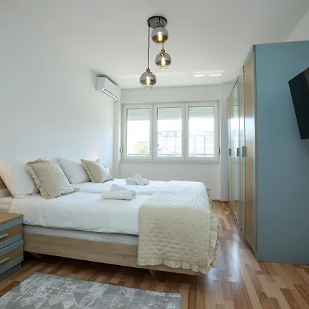Jadro One Bedroom Apartman *