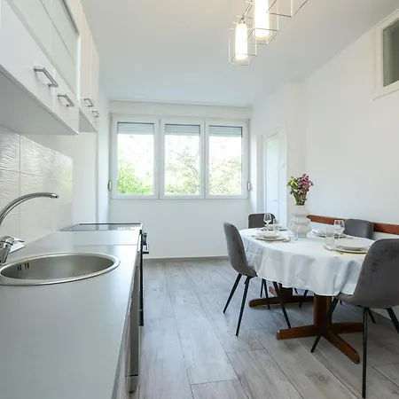 Apartman Jadro One Bedroom *