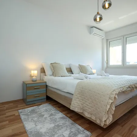 Apartman Jadro One Bedroom Zára